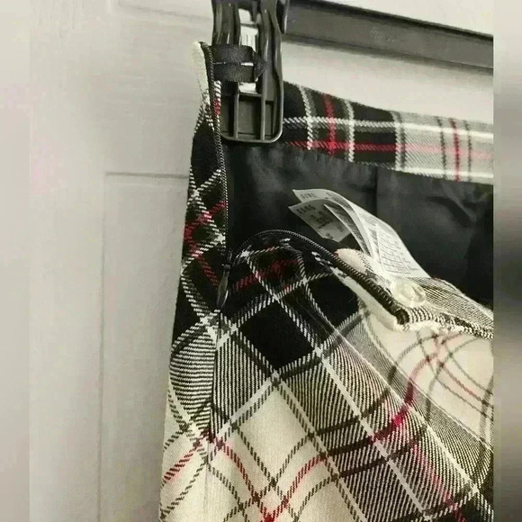 Brooks Brothers 346 Wool Mini Skirt Sz 2 Black White Tartan Plaid Lined Academia - Picture 5 of 11